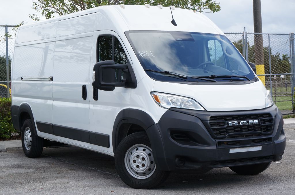 Photo 6 of this RAM PROMASTER HR