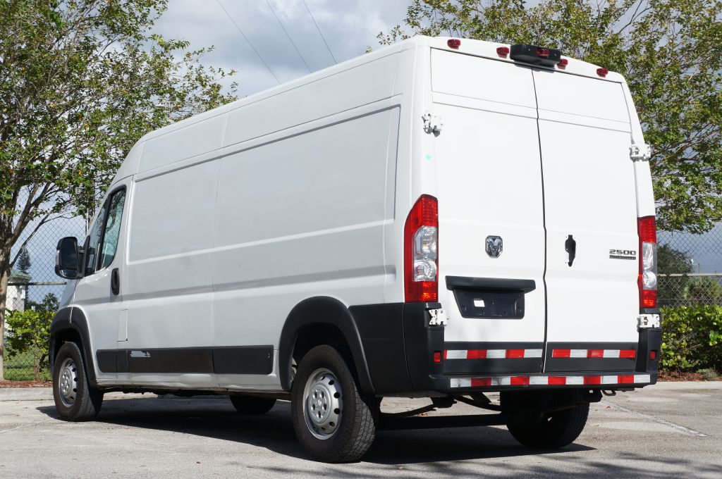Photo 8 of this RAM PROMASTER HR