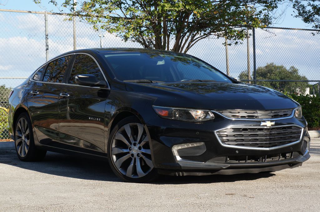 Photo 5 of this CHEVROLET MALIBU PREMIER
