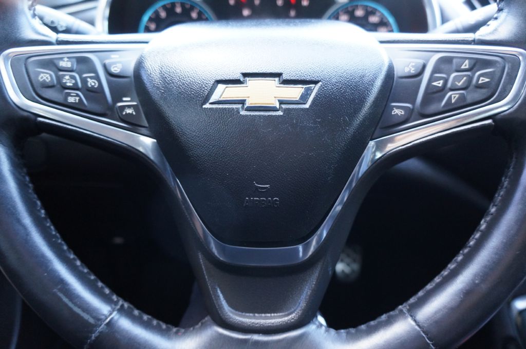 Photo 33 of this CHEVROLET MALIBU PREMIER