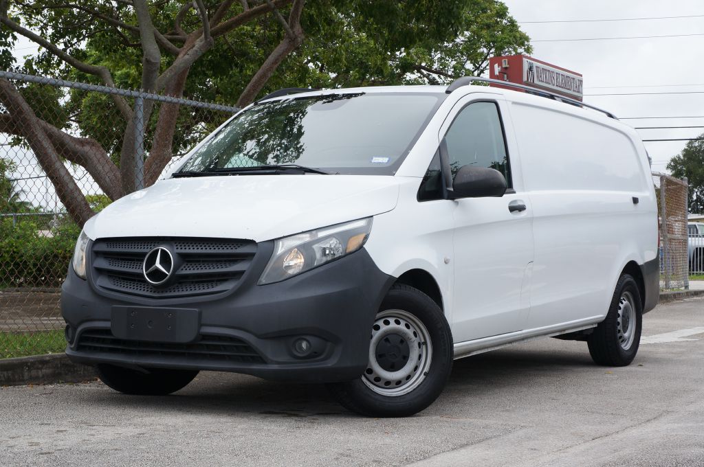 2021 MERCEDES-BENZ METRIS