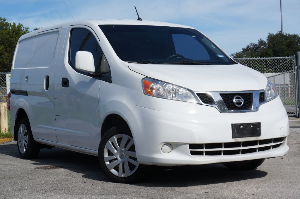 Photo 4 of this NISSAN NV200 S