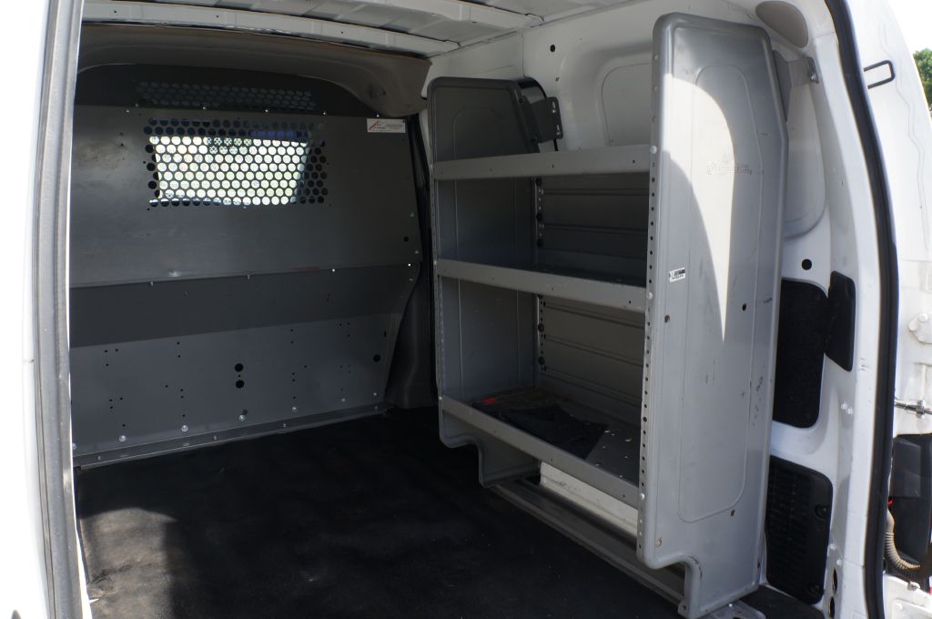 Photo 18 of this NISSAN NV200 S