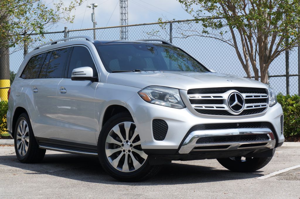 Photo 5 of this MERCEDES-BENZ GLS 450