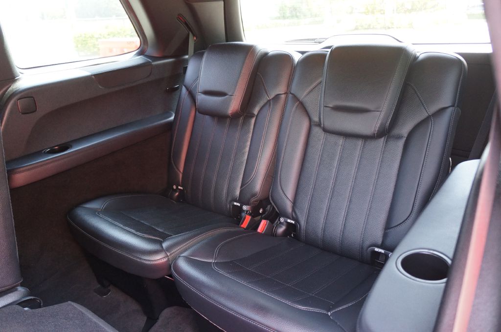 Photo 30 of this MERCEDES-BENZ GLS 450
