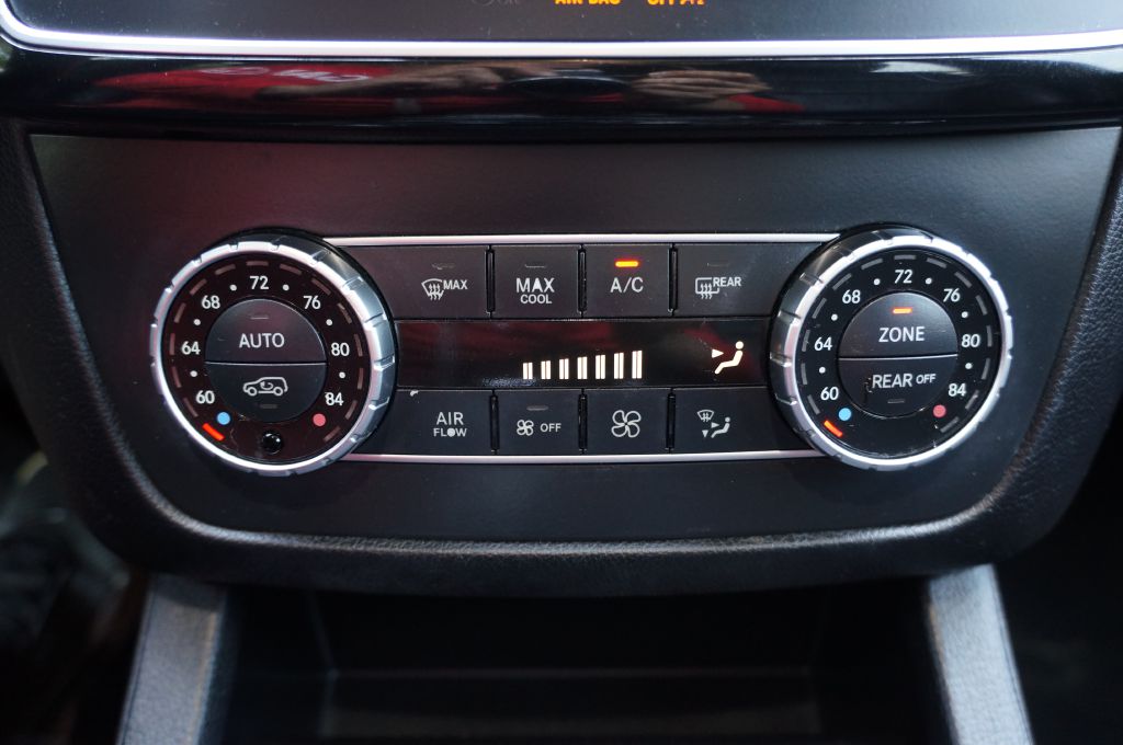 Photo 41 of this MERCEDES-BENZ GLS 450