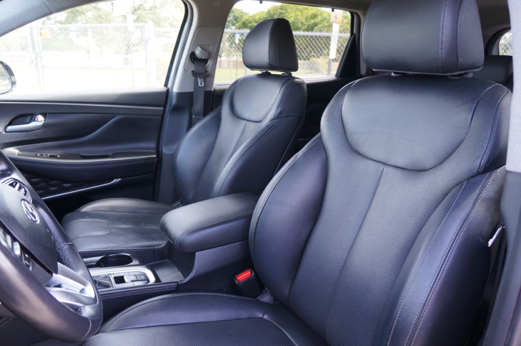 Photo 22 of this HYUNDAI SANTA FE LIMITE