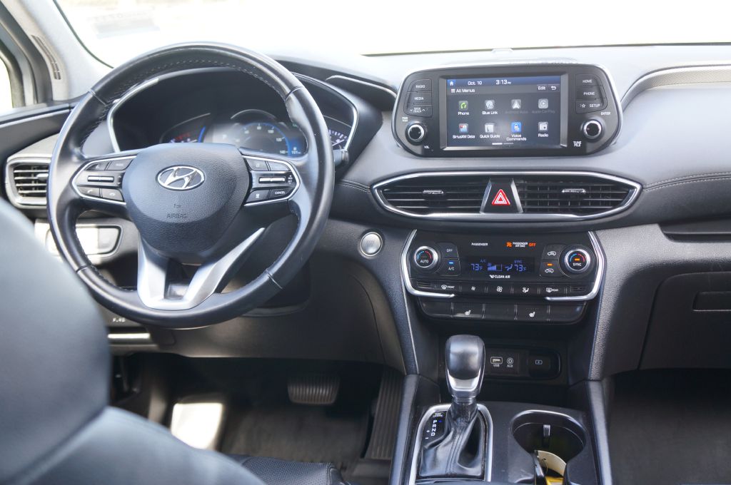 Photo 30 of this HYUNDAI SANTA FE LIMITE