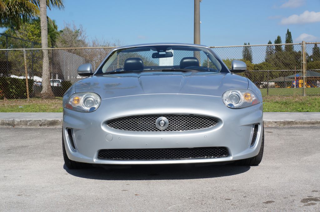 Photo 3 of this JAGUAR XK CV