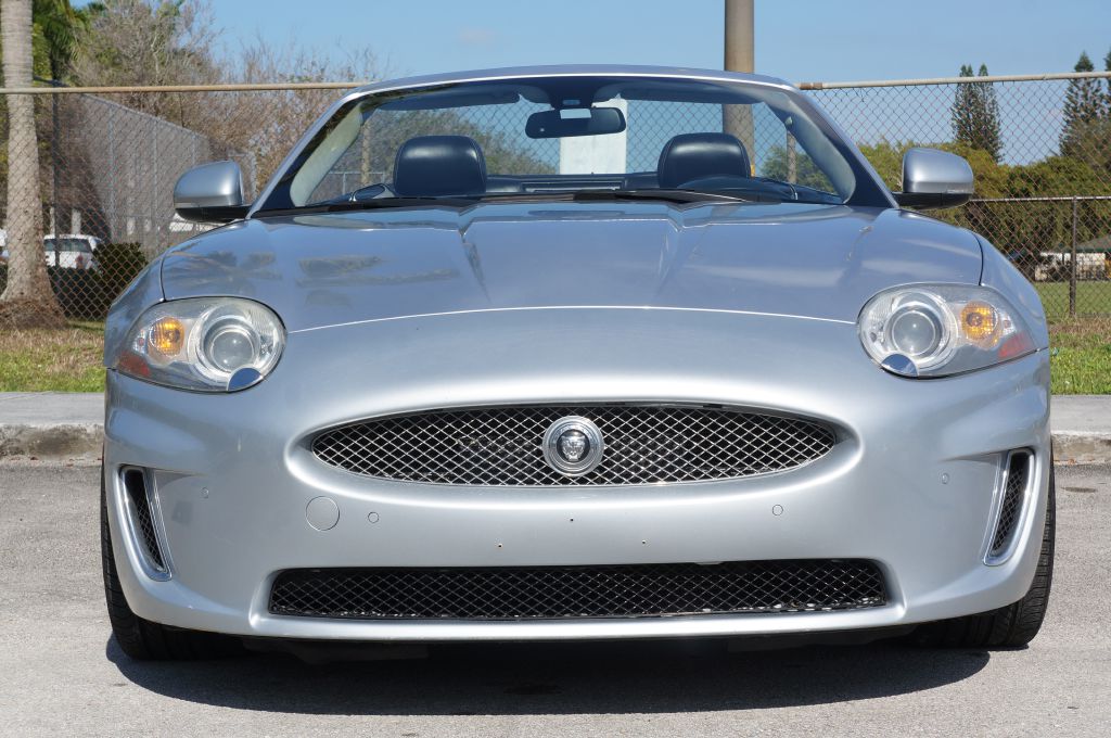 Photo 4 of this JAGUAR XK CV