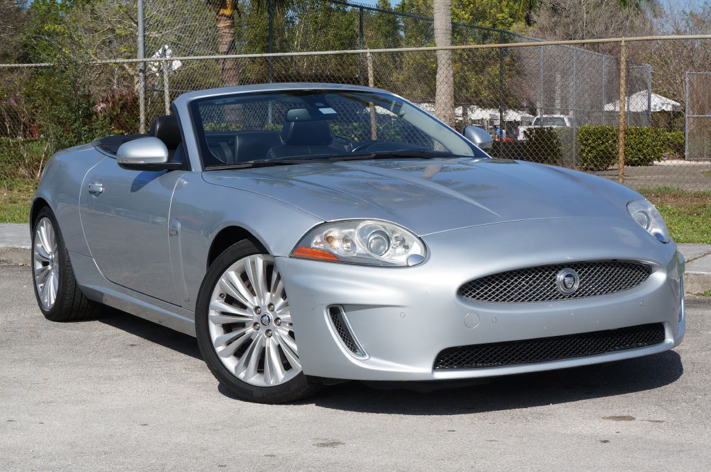 Photo 8 of this JAGUAR XK CV