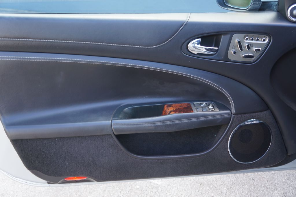 Photo 27 of this JAGUAR XK CV