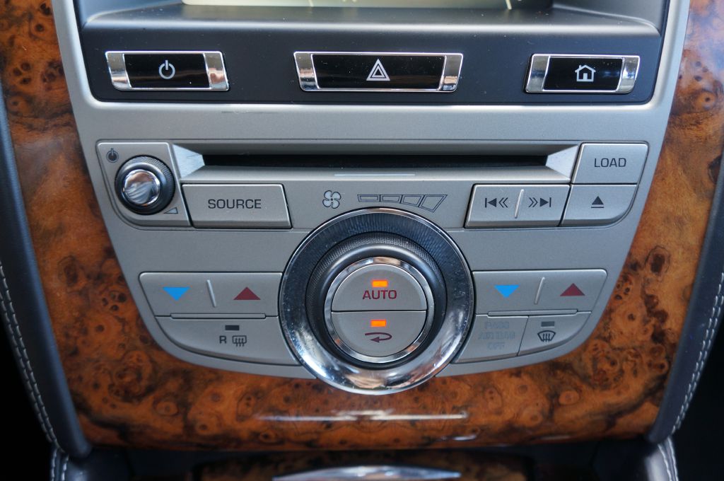 Photo 49 of this JAGUAR XK CV