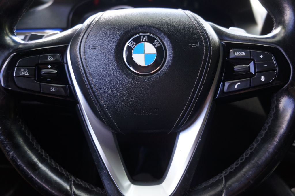 Photo 42 of this BMW 530I