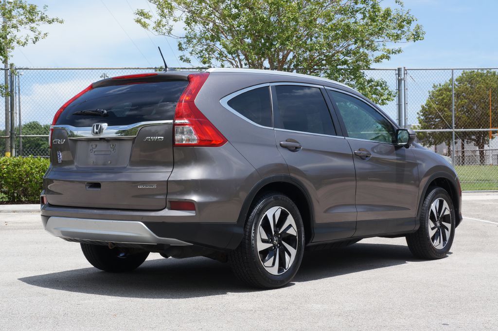Photo 10 of this HONDA CR-V TOURING