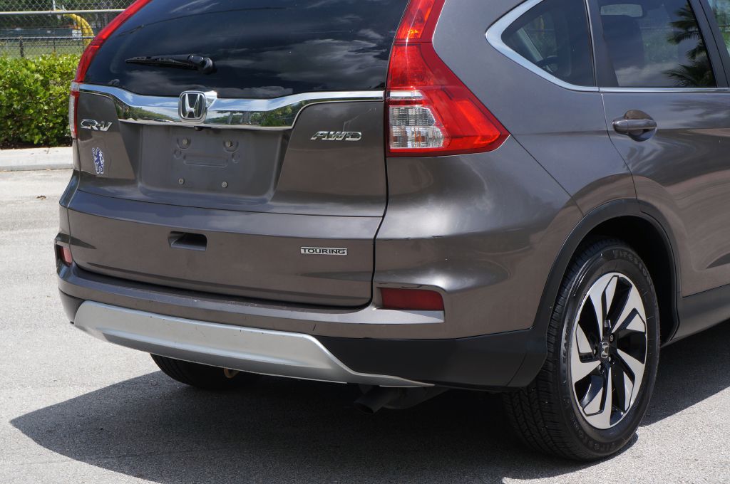 Photo 14 of this HONDA CR-V TOURING