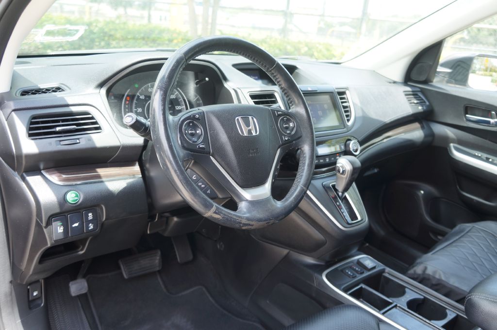 Photo 20 of this HONDA CR-V TOURING