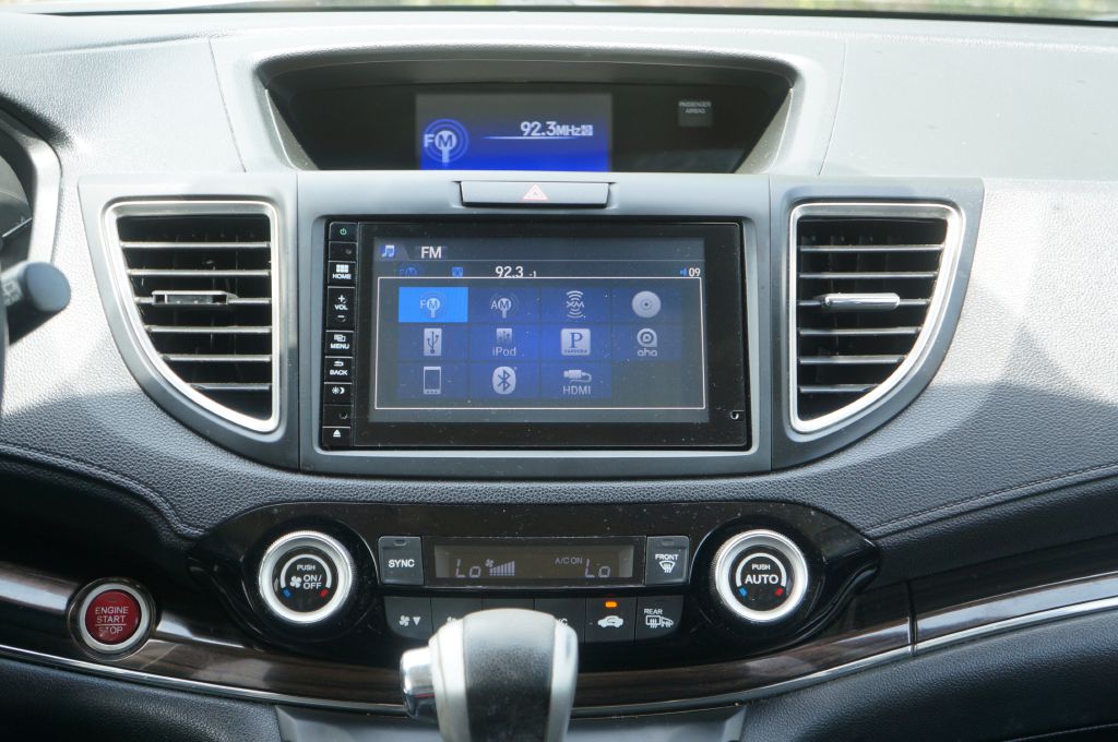 Photo 28 of this HONDA CR-V TOURING