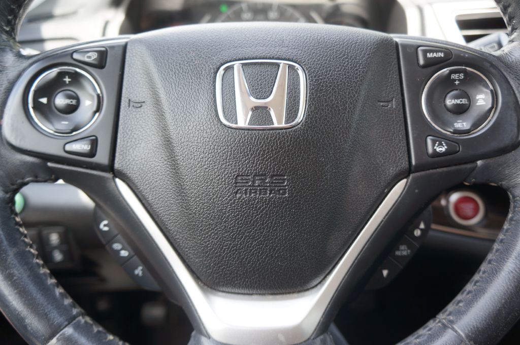 Photo 36 of this HONDA CR-V TOURING