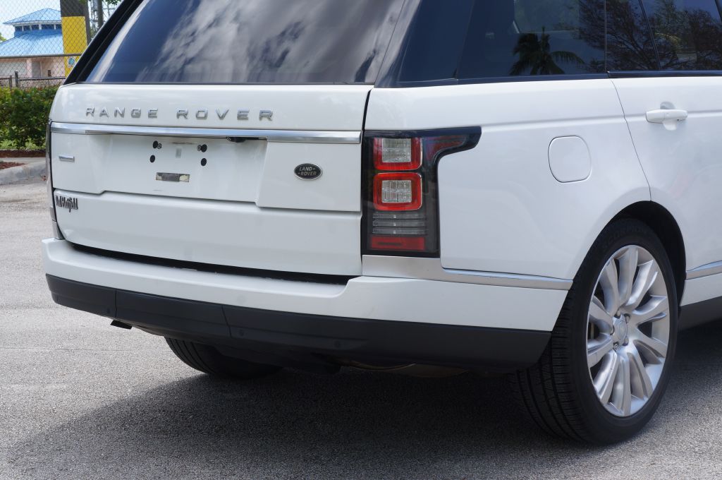 Photo 14 of this LAND ROVER RANGE ROVER SUP
