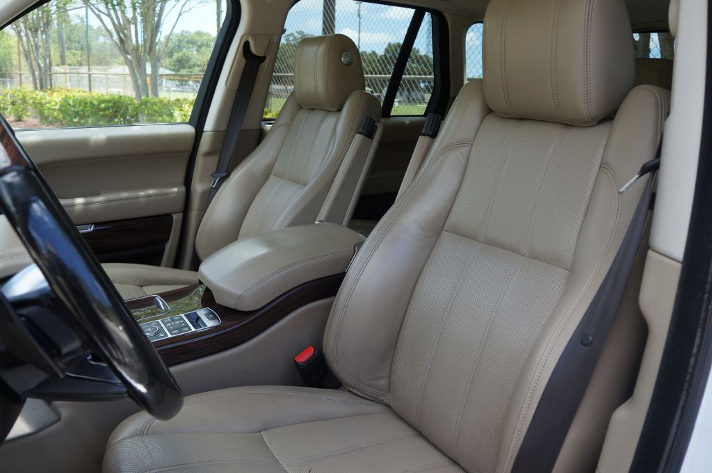 Photo 24 of this LAND ROVER RANGE ROVER SUP