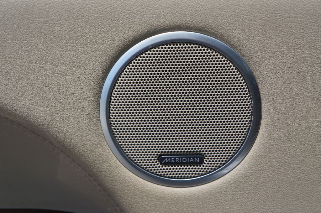 Photo 21 of this LAND ROVER RANGE ROVER SUP
