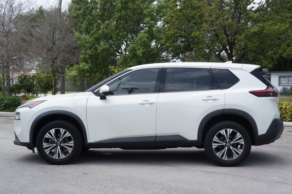 Photo 6 of this NISSAN ROGUE SV