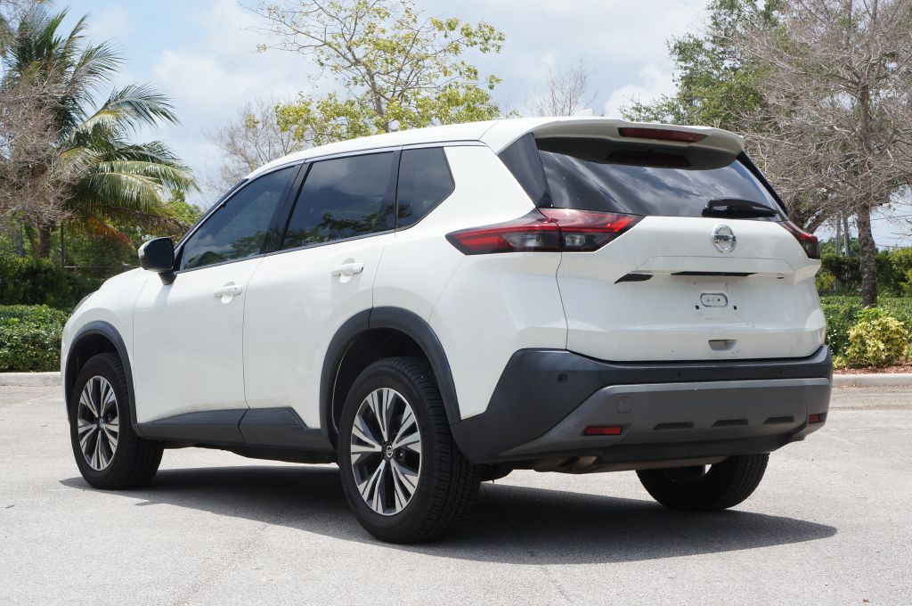 Photo 7 of this NISSAN ROGUE SV