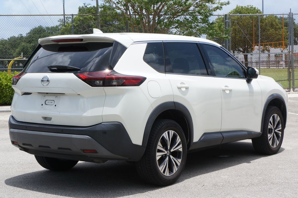 Photo 11 of this NISSAN ROGUE SV