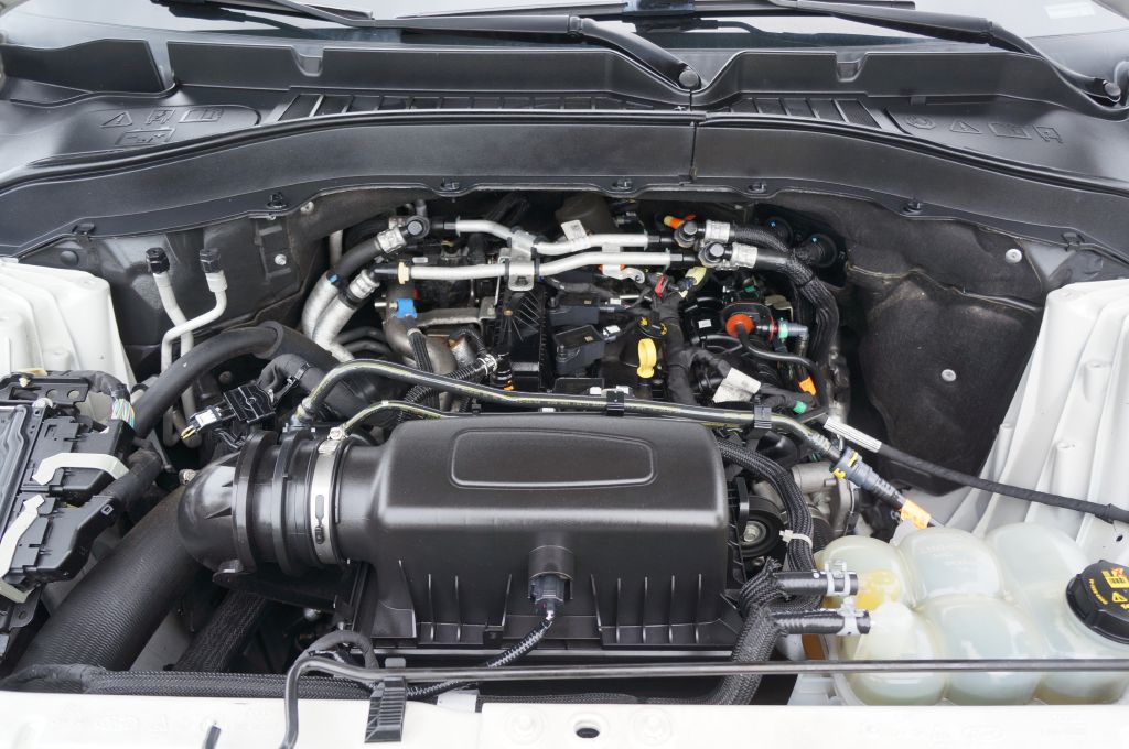 Photo 15 of this FORD EXPLORER
