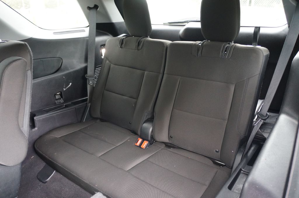 Photo 24 of this FORD EXPLORER
