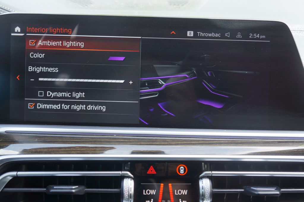 Photo 30 of this BMW X5 SDRIVE40I