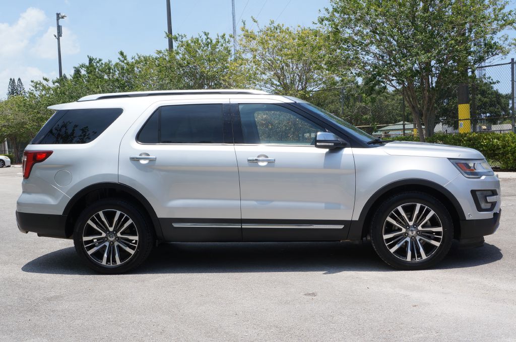 Photo 12 of this FORD EXPLORER PLAT