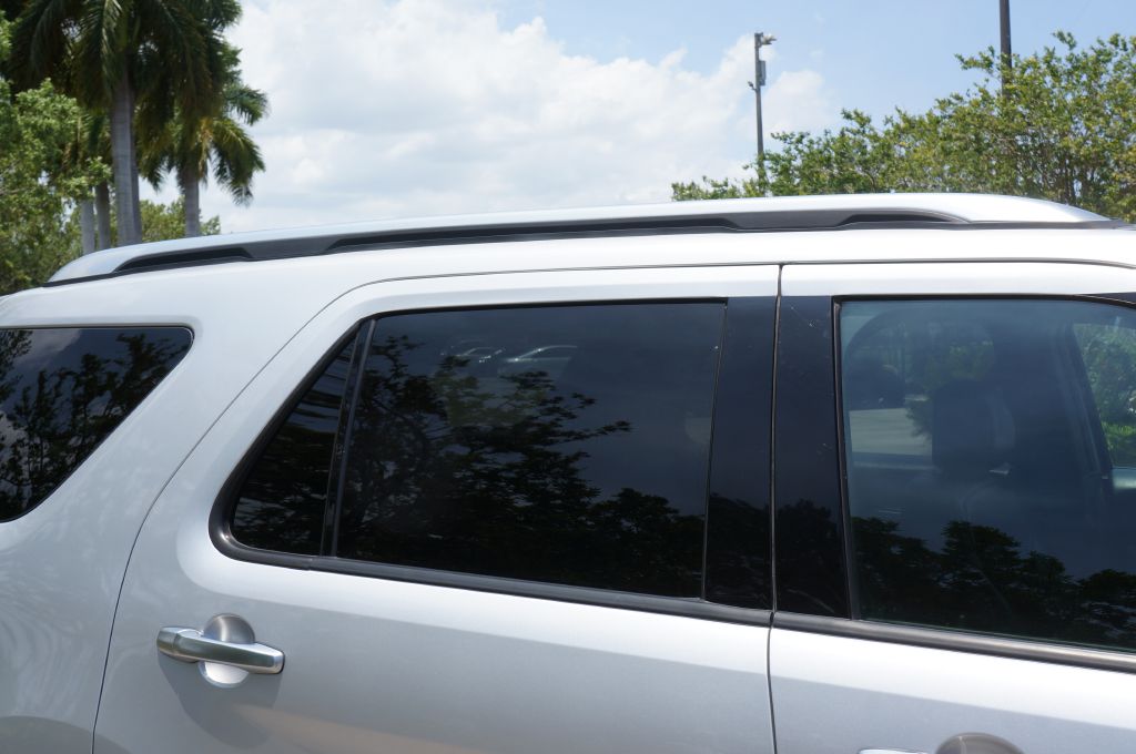 Photo 17 of this FORD EXPLORER PLAT