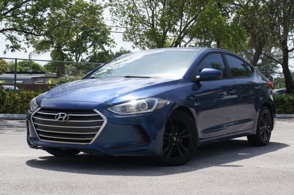 2017 HYUNDAI ELANTRA SE