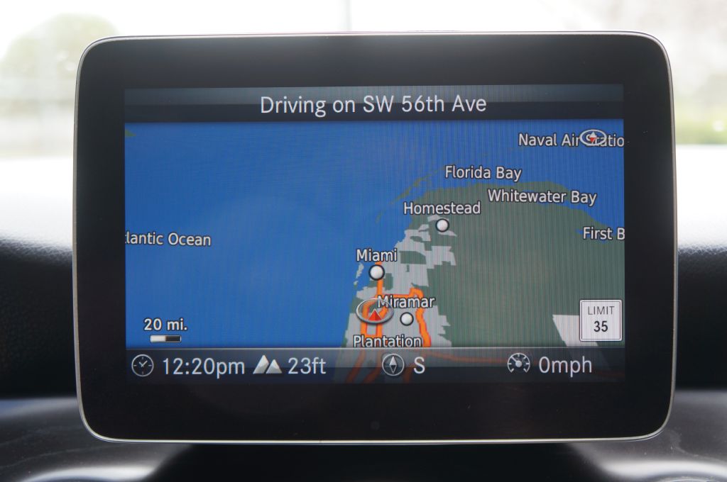 Photo 31 of this MERCEDES-BENZ GLA 250