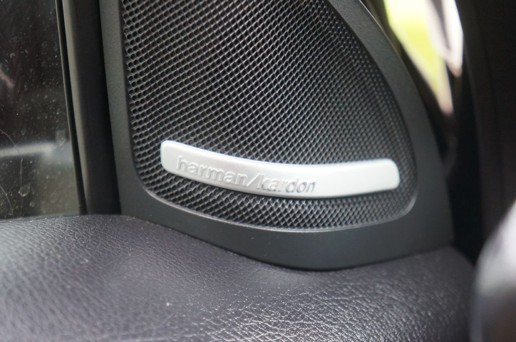 Photo 21 of this MERCEDES-BENZ GLA 250
