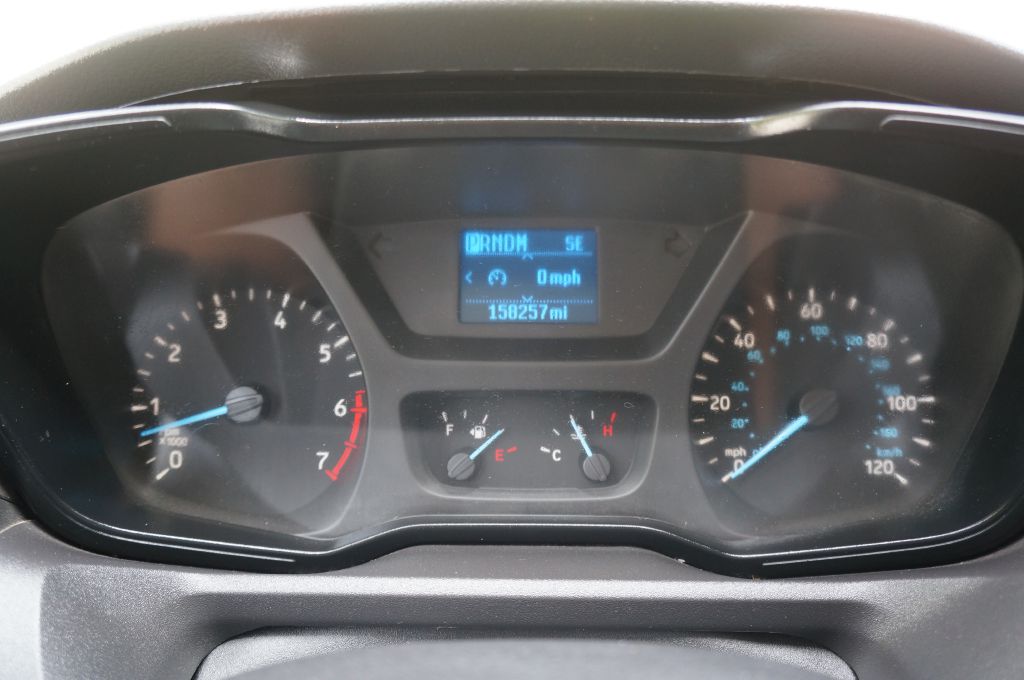 Photo 41 of this FORD TRANSIT T150 LR