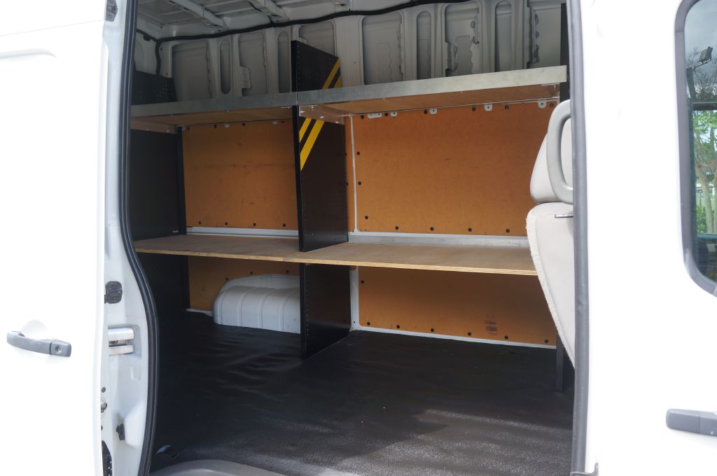 Photo 19 of this NISSAN NV 2500 S HD HR