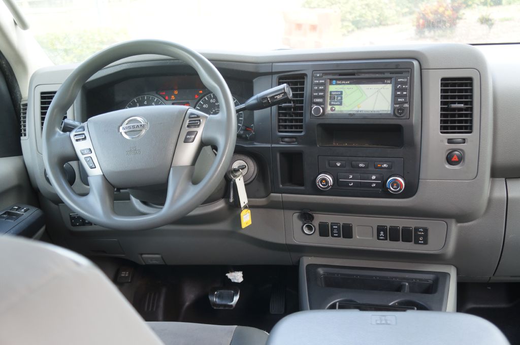 Photo 31 of this NISSAN NV 2500 S HD HR
