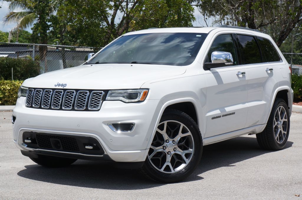 Photo 2 of this JEEP GRAND CHEROKEE