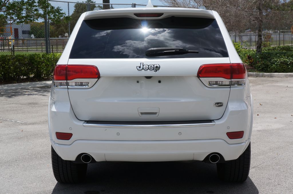 Photo 9 of this JEEP GRAND CHEROKEE