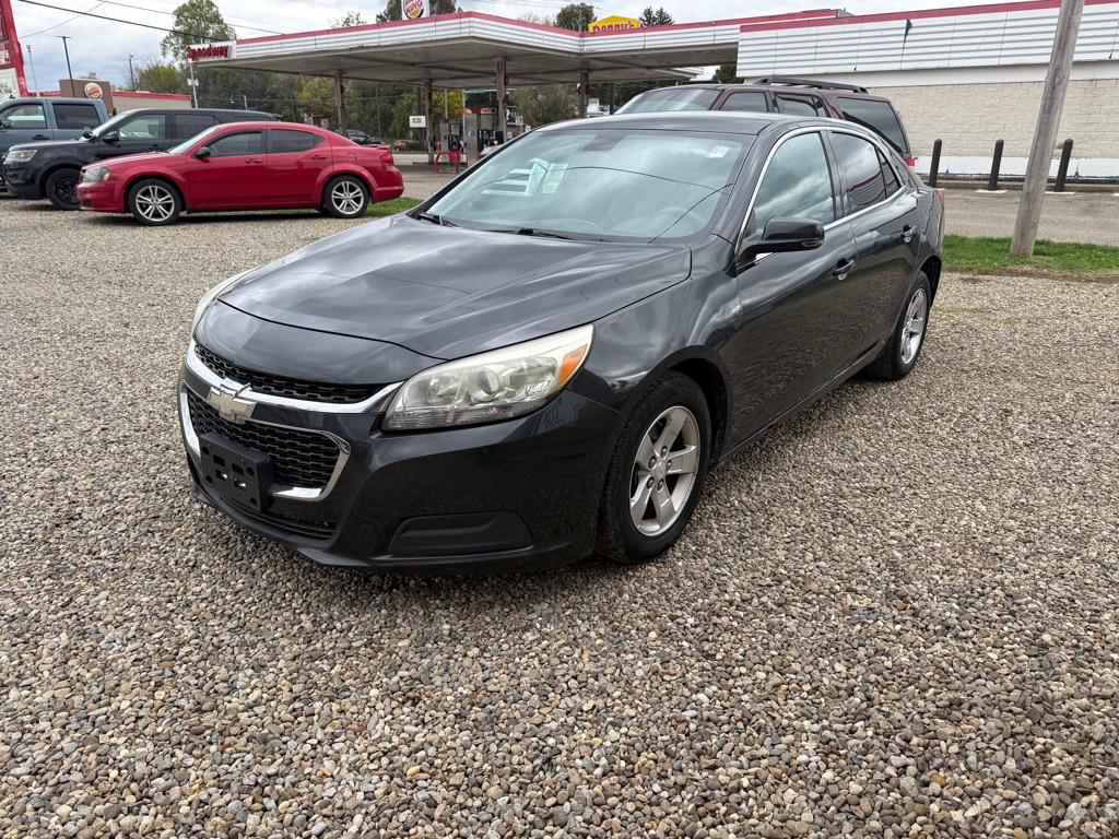 Additional photo of vehicle.