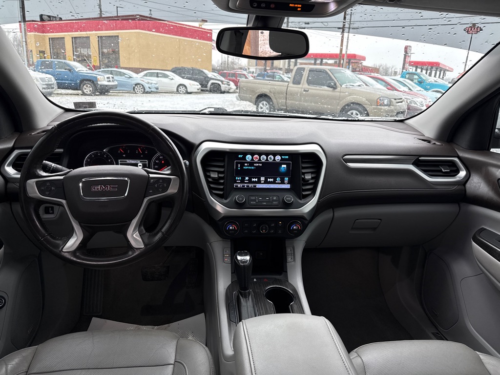Photo of 2018 GMC ACADIA