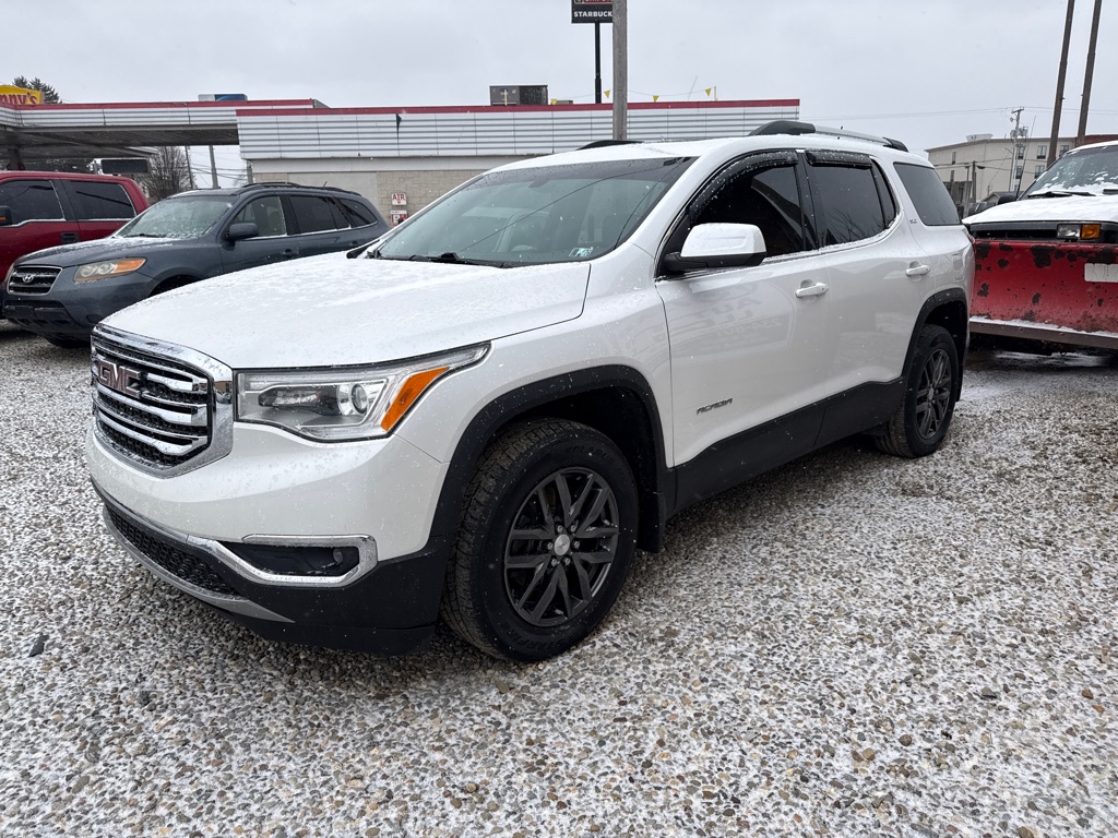 Additional photo of vehicle.