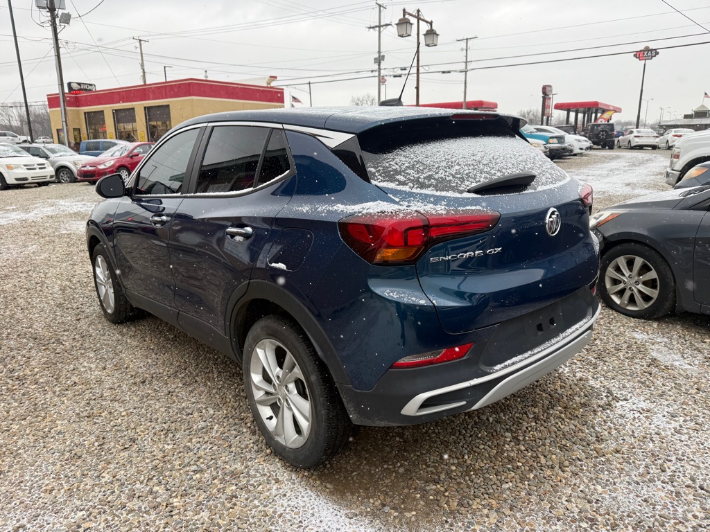 Additional photo of vehicle.