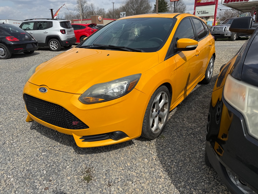 2014 Ford Focus 5 Door Hatch ST's photo