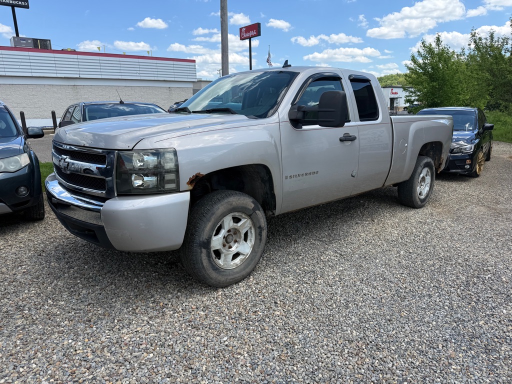 2008 Chevrolet Silverado 1500 Work Truck 4X4 Extended Cab SWB's photo