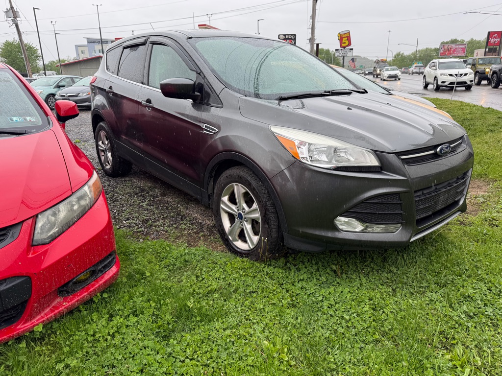 Additional photo of vehicle.