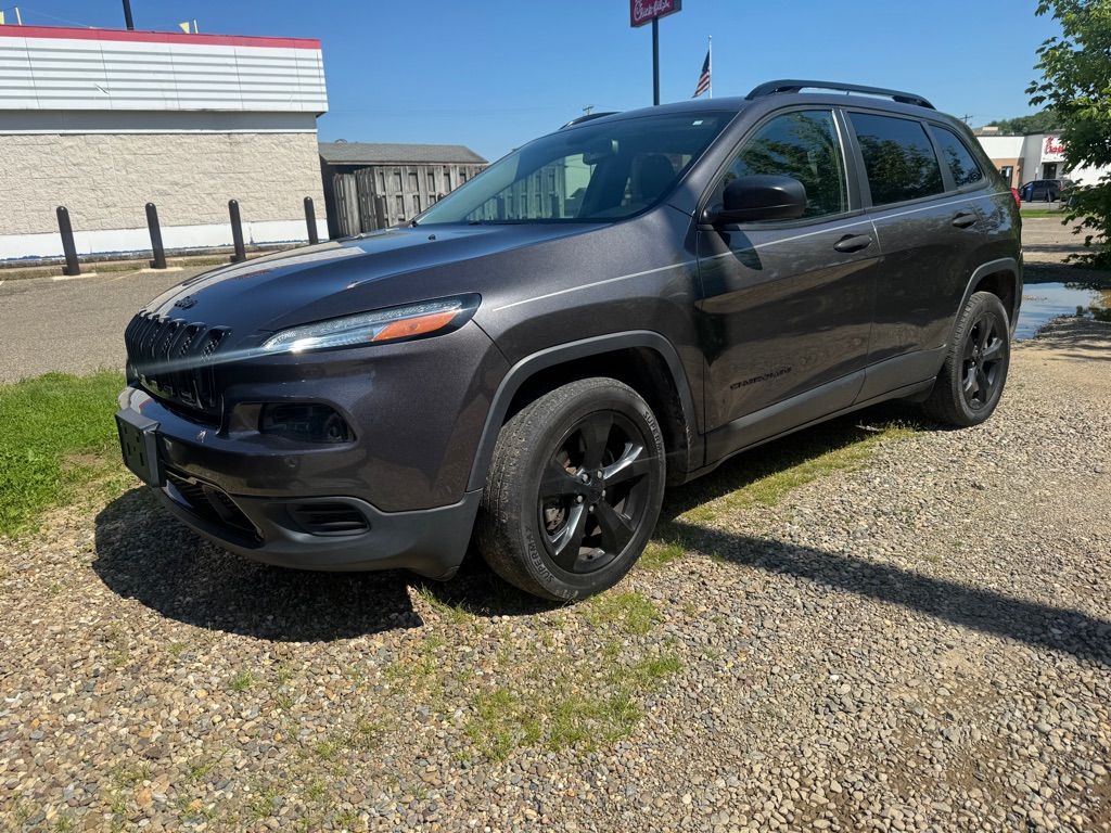 2017 Jeep Cherokee Sport Altitude's photo